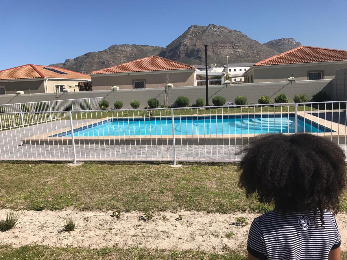 Coral Sands On Muizenberg Εξωτερικό φωτογραφία